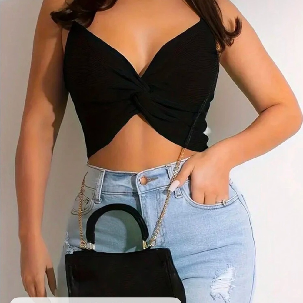 SHEIN Slayr solid color knotted crop top